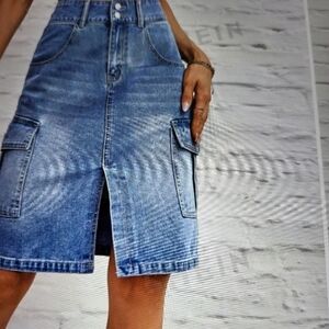 Denim skirt